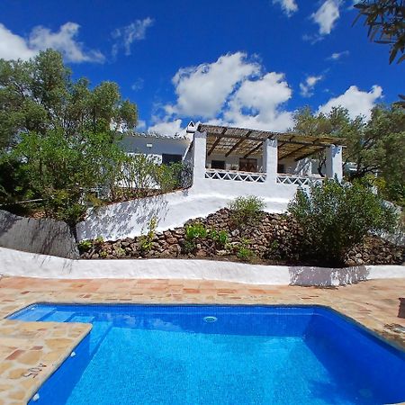Cortijo Tipico Andaluz En La Sierra Cerca De Frigiliana De Nerja Y De Las Playas Eksteriør billede