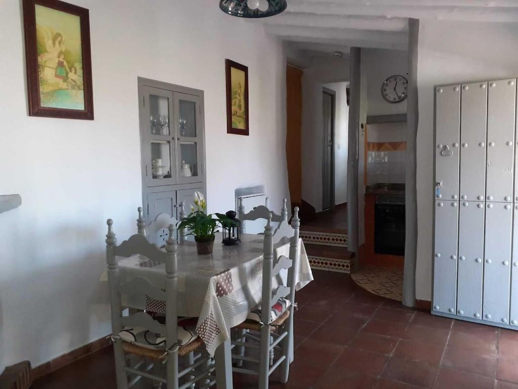Cortijo Tipico Andaluz En La Sierra Cerca De Frigiliana De Nerja Y De Las Playas Eksteriør billede