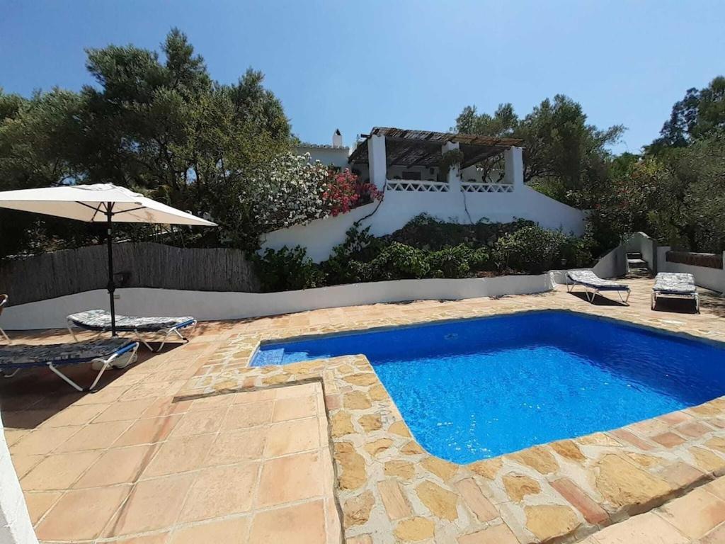 Cortijo Tipico Andaluz En La Sierra Cerca De Frigiliana De Nerja Y De Las Playas Eksteriør billede