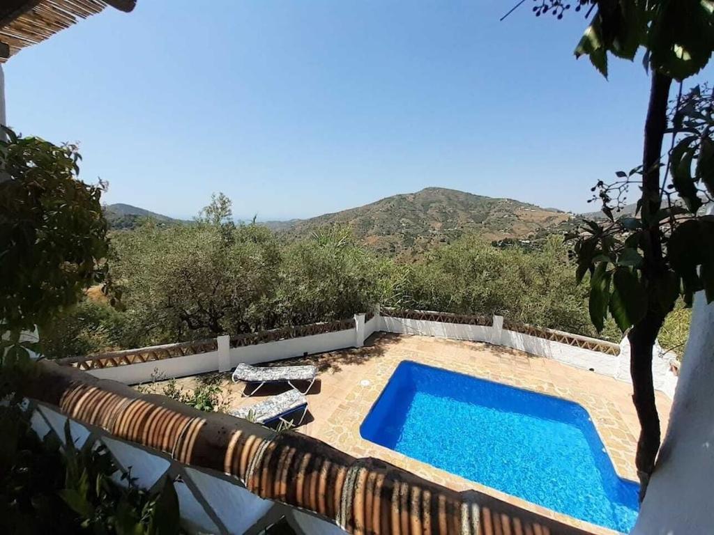 Cortijo Tipico Andaluz En La Sierra Cerca De Frigiliana De Nerja Y De Las Playas Eksteriør billede