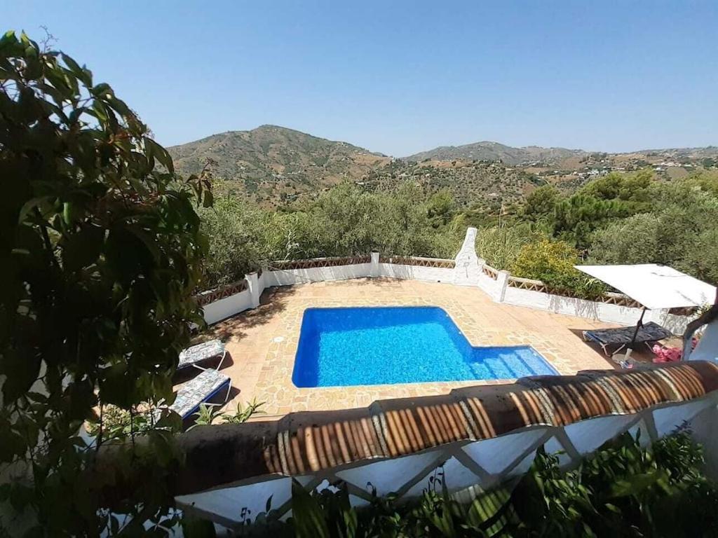 Cortijo Tipico Andaluz En La Sierra Cerca De Frigiliana De Nerja Y De Las Playas Eksteriør billede