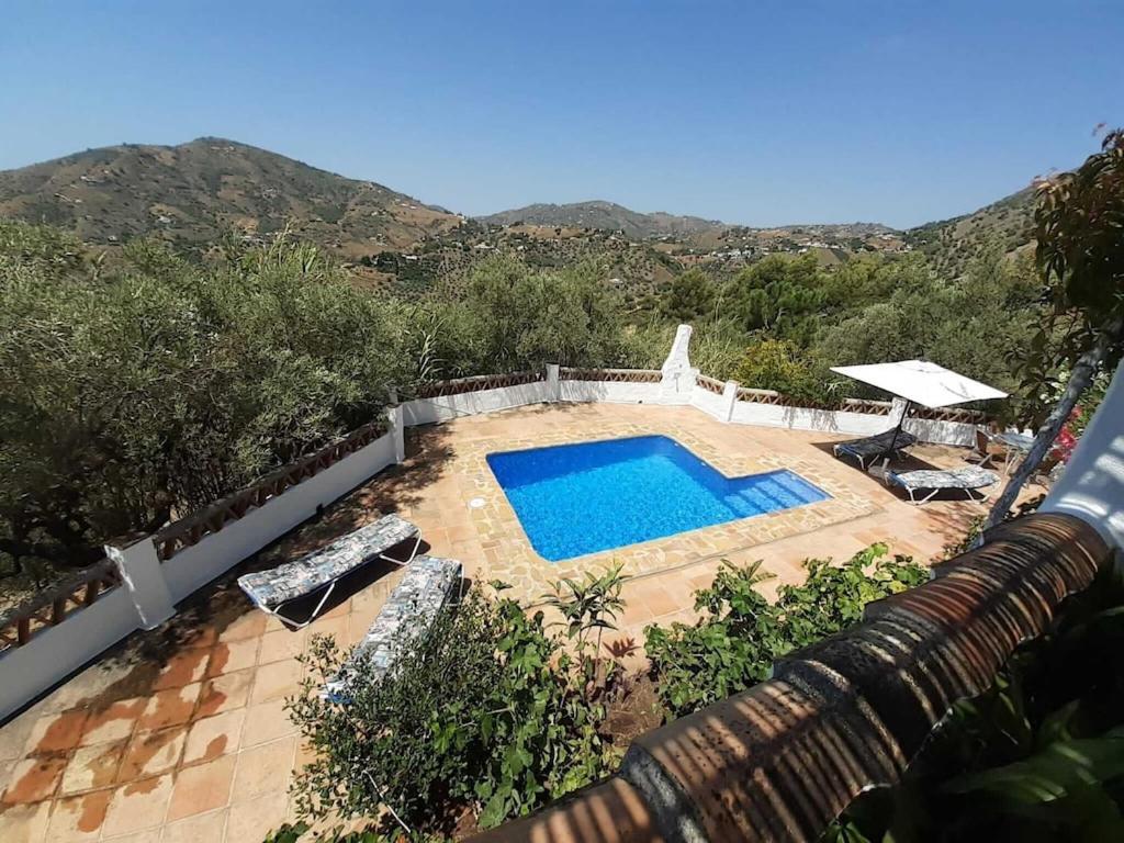 Cortijo Tipico Andaluz En La Sierra Cerca De Frigiliana De Nerja Y De Las Playas Eksteriør billede